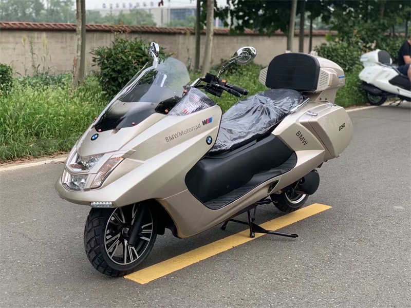 宝马大船摩托车200c大绵羊雅马哈马杰斯斯特t3摩托车整车