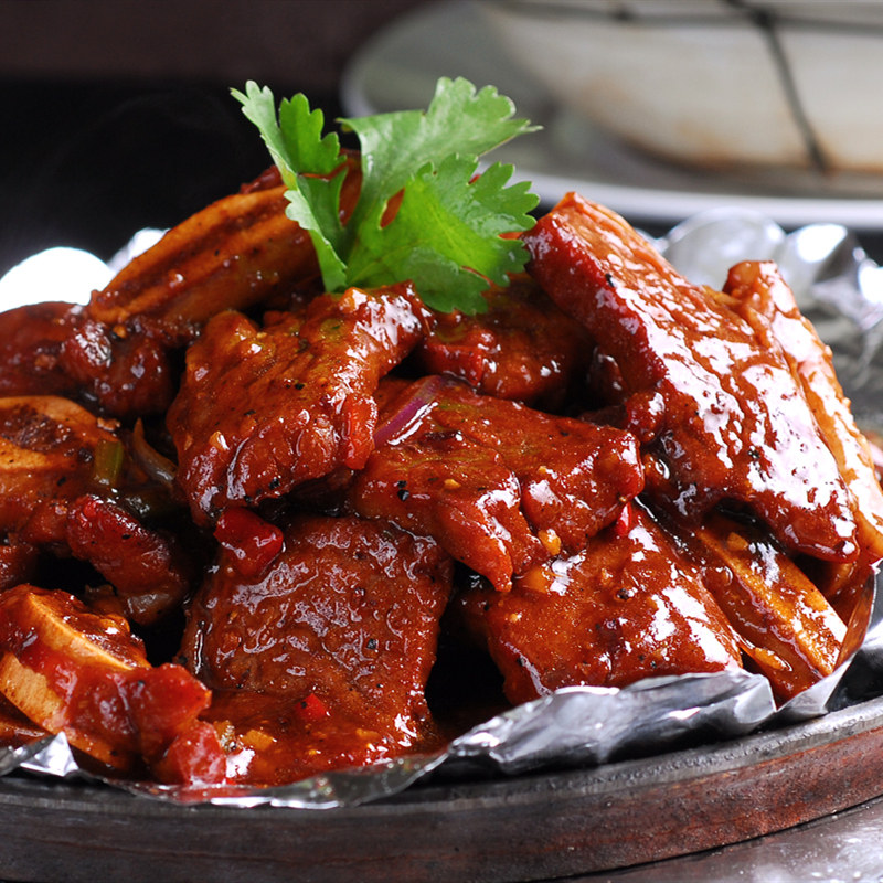 食雨猪仔腌制猪排酒店特色菜香煎港式干锅铁板猪排