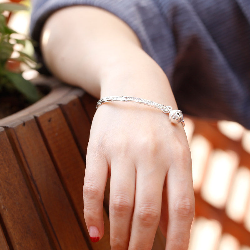 叠戴铃铛 银手镯女纯银999足银 实心银镯子年轻款冷淡风 复古银饰
