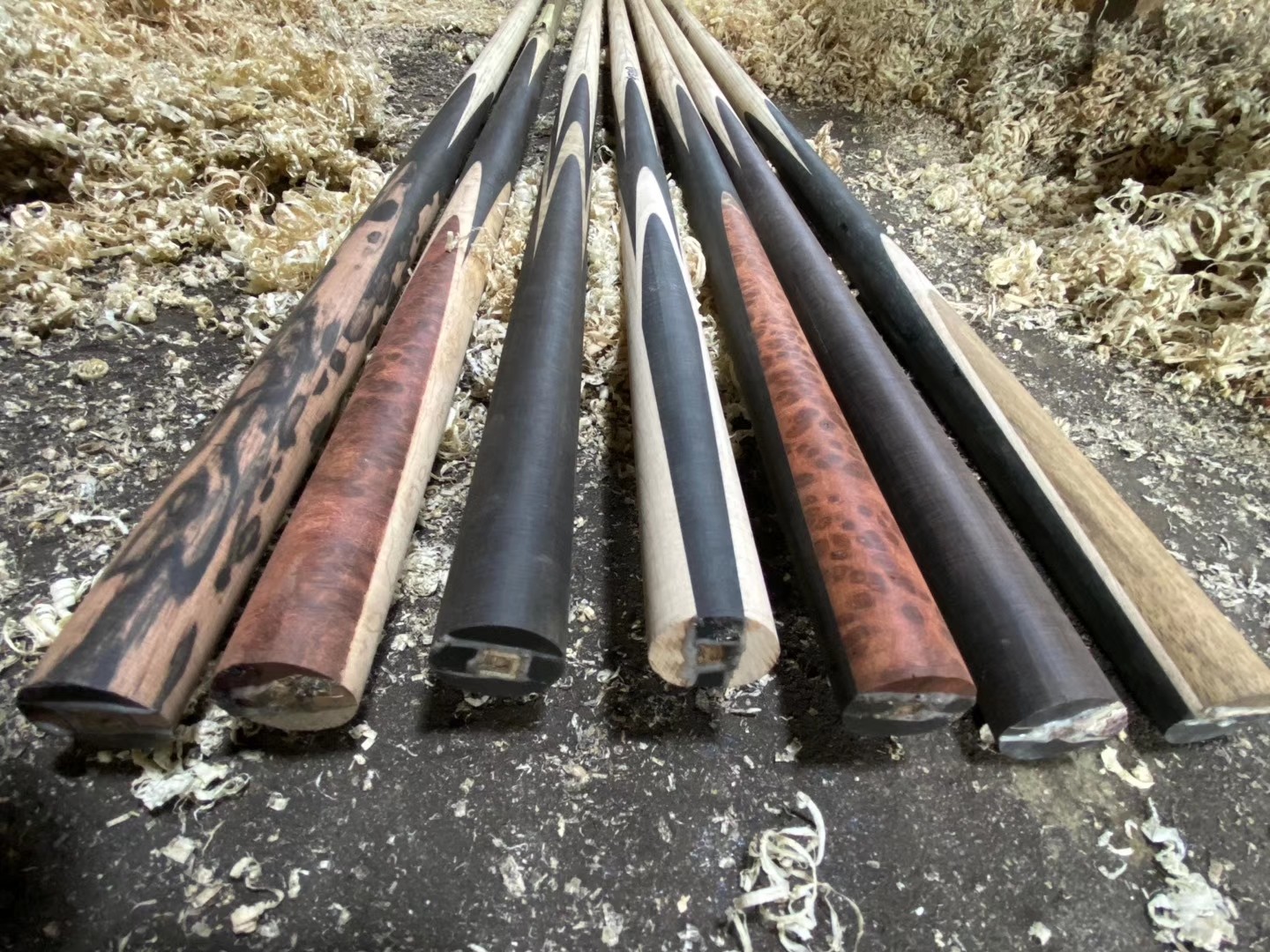 定制hunt手工台球球杆款式欣赏参考黑曼巴蛇纹台球杆