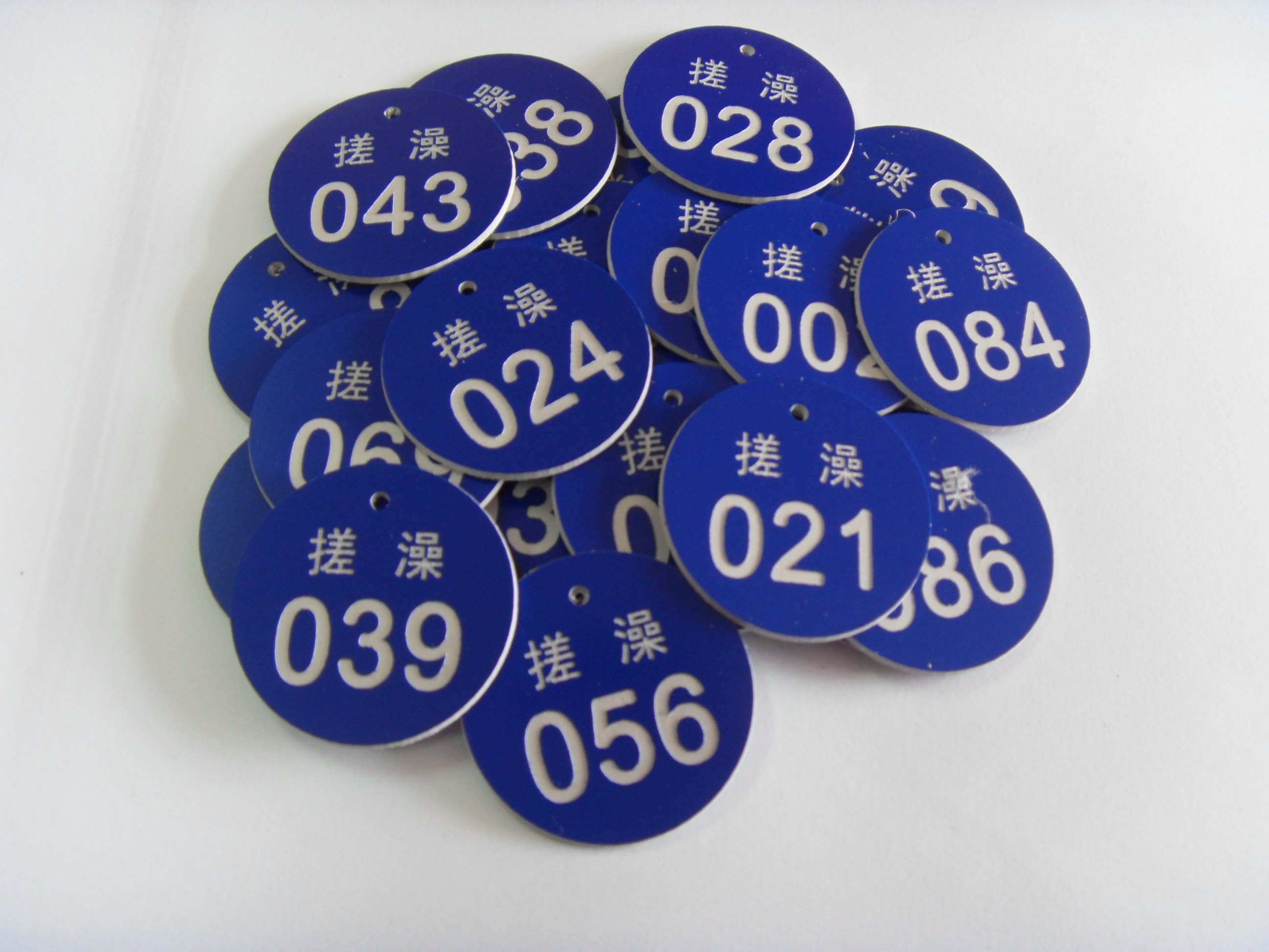 洗澡搓背寄存手牌洗浴桑拿浴室防水水牌双色桑拿手牌