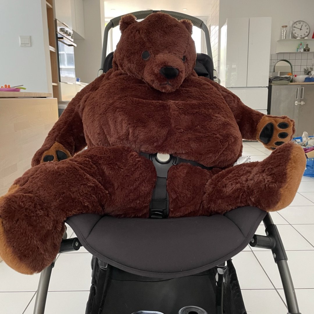 包邮玩偶公仔毛绒玩具靠垫抱枕宜家熊抱枕库格恩格斯毛绒布艺类玩具