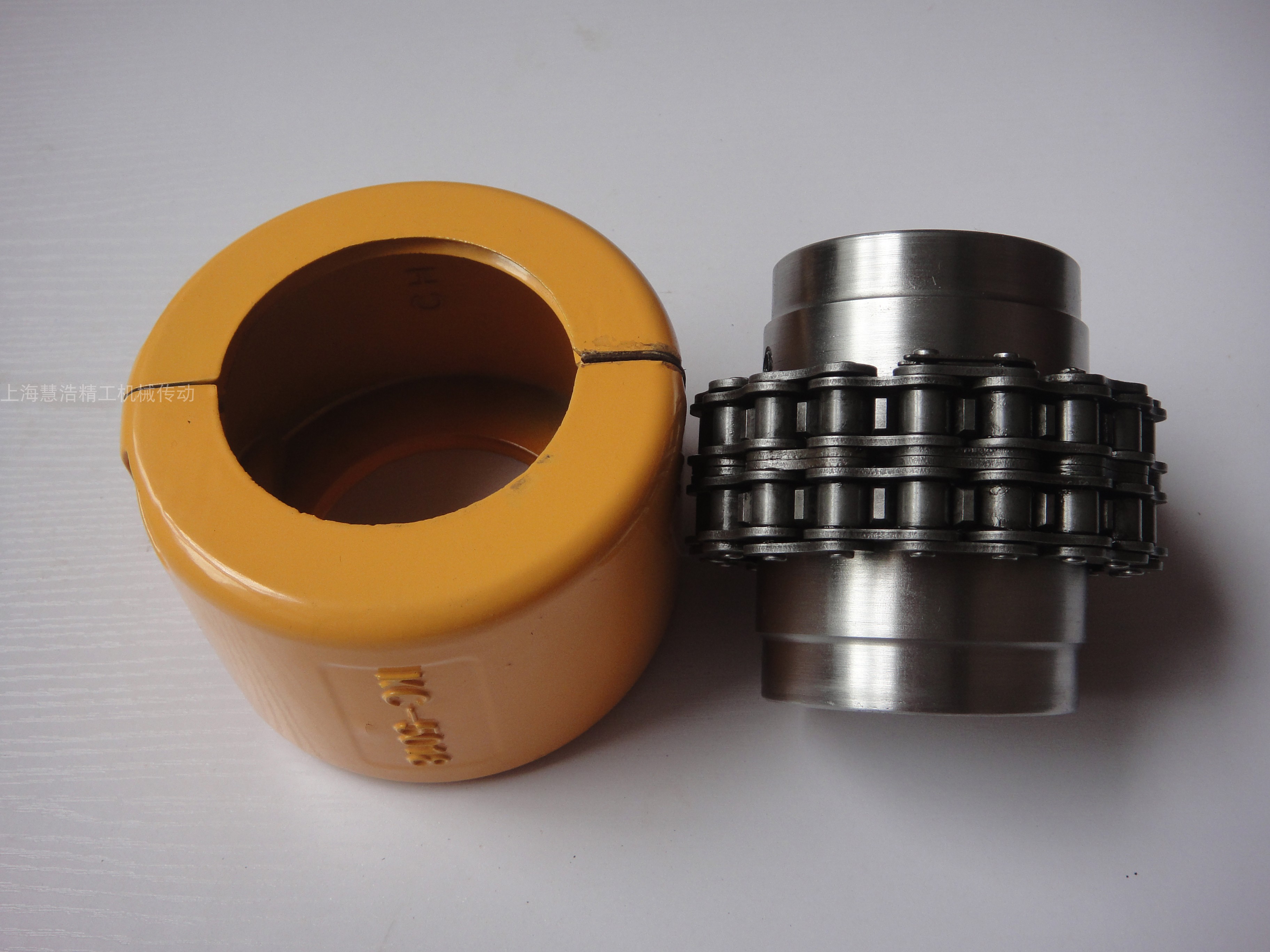 kc5018滚子链条联轴器带罩齿轮gl12345678910链轮连轴联轴器