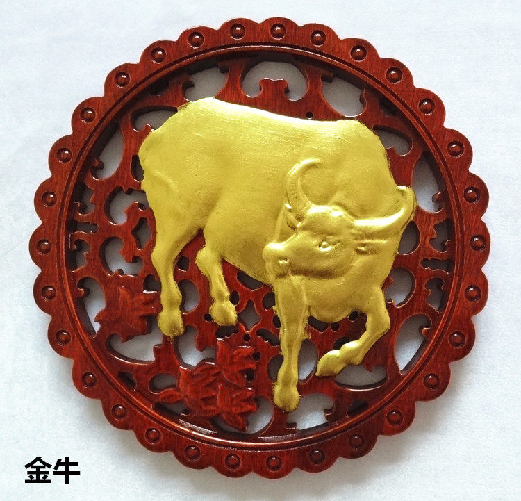 挂件东阳木雕手工金牛五福金色樟木木雕
