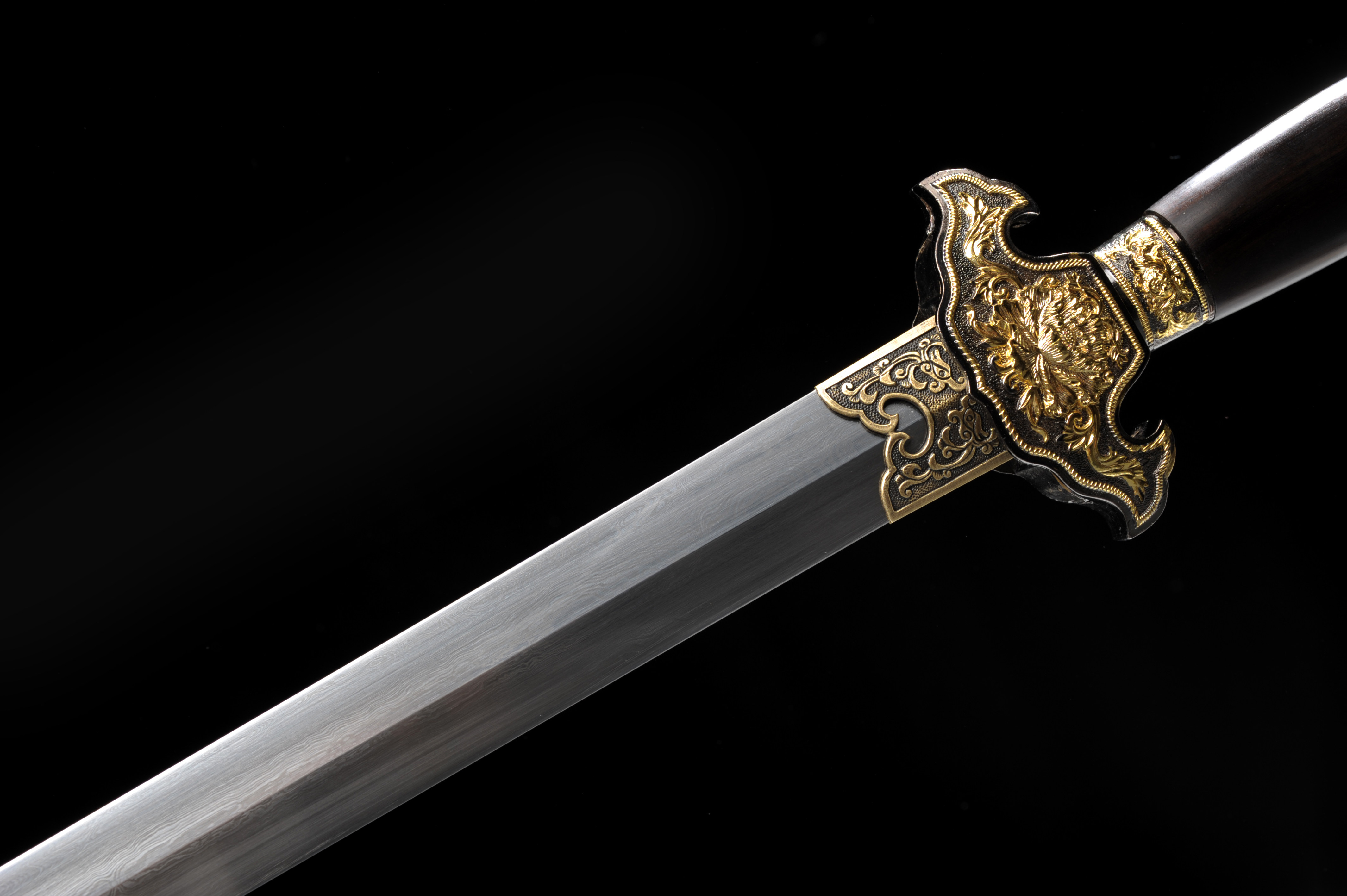 龙泉市龙影刀剑周显光镀金牡丹剑未开刃刀剑