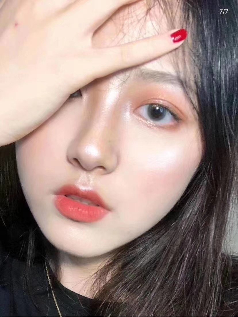 美颜秘笈彩虹冰晶亮彩高光脸部提亮微闪修容立体高光