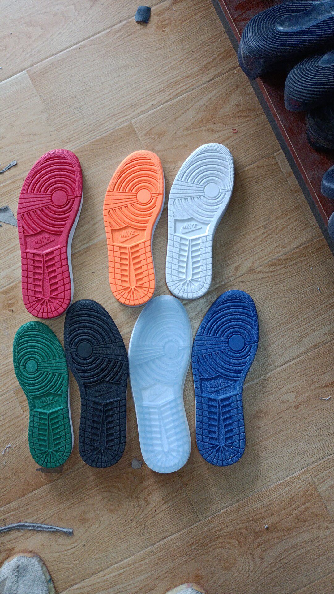 鞋底乔一aj1维修更换配件耐磨防滑橡胶胶底防滑贴