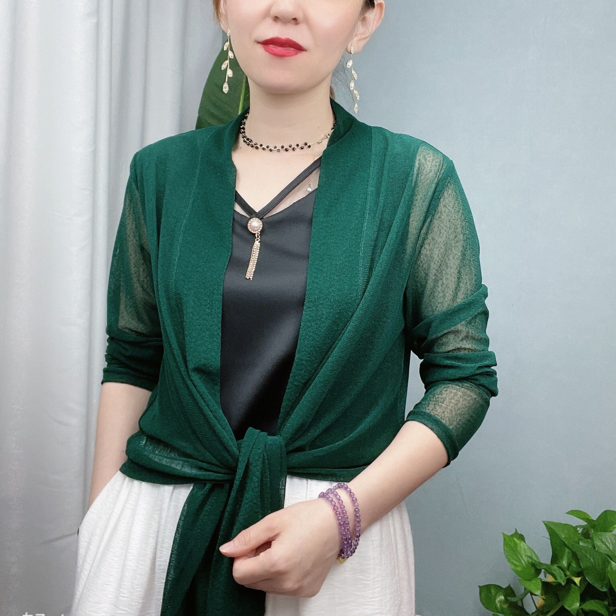 中老年女装夏季南韩纱外防晒披肩开衫短款外披中老年女装