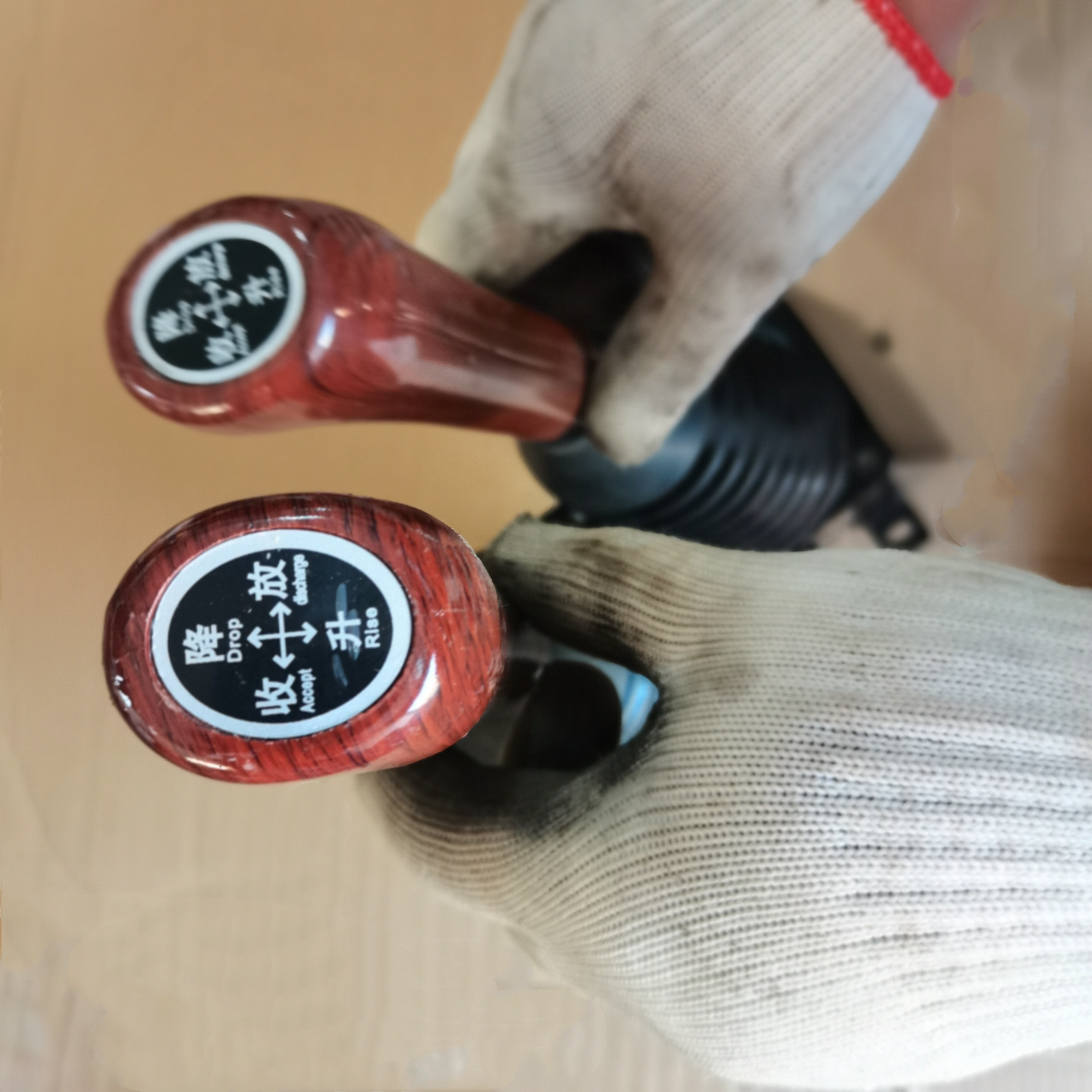 操纵手柄多路操作一杆改装先导装载机单手柄车改其他机械五金新