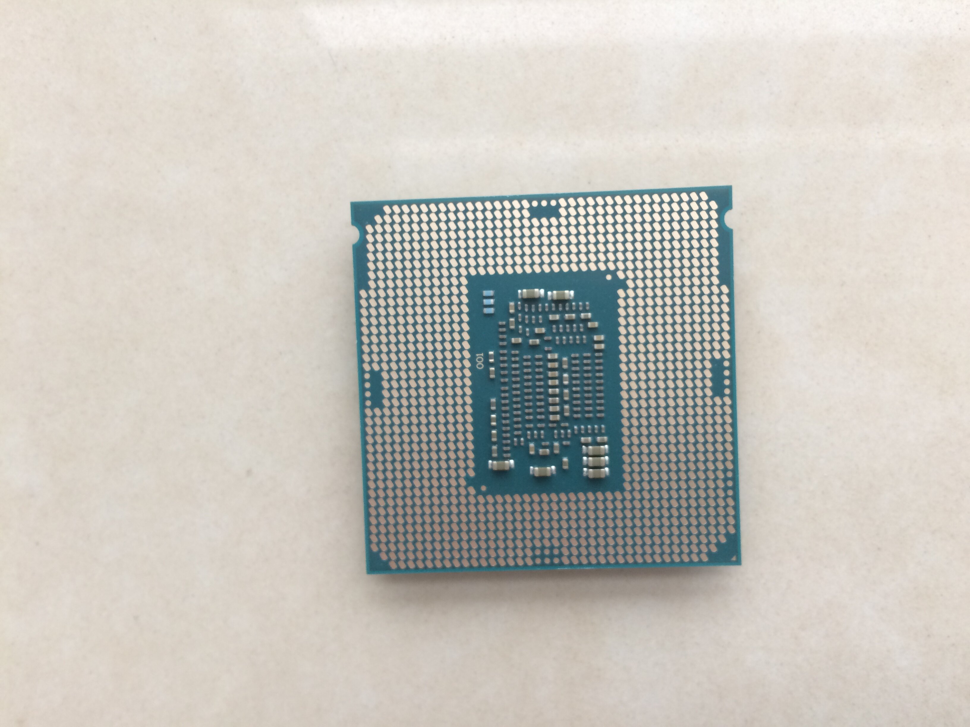 intel英特尔至强e31225v6cpu散片主频33ghz全新cpu