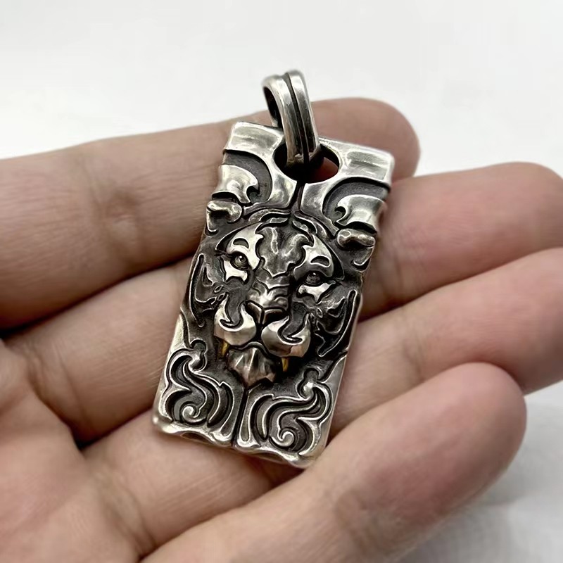 铁心银饰原创设计项坠手工吊坠纯银虎头吊牌项坠