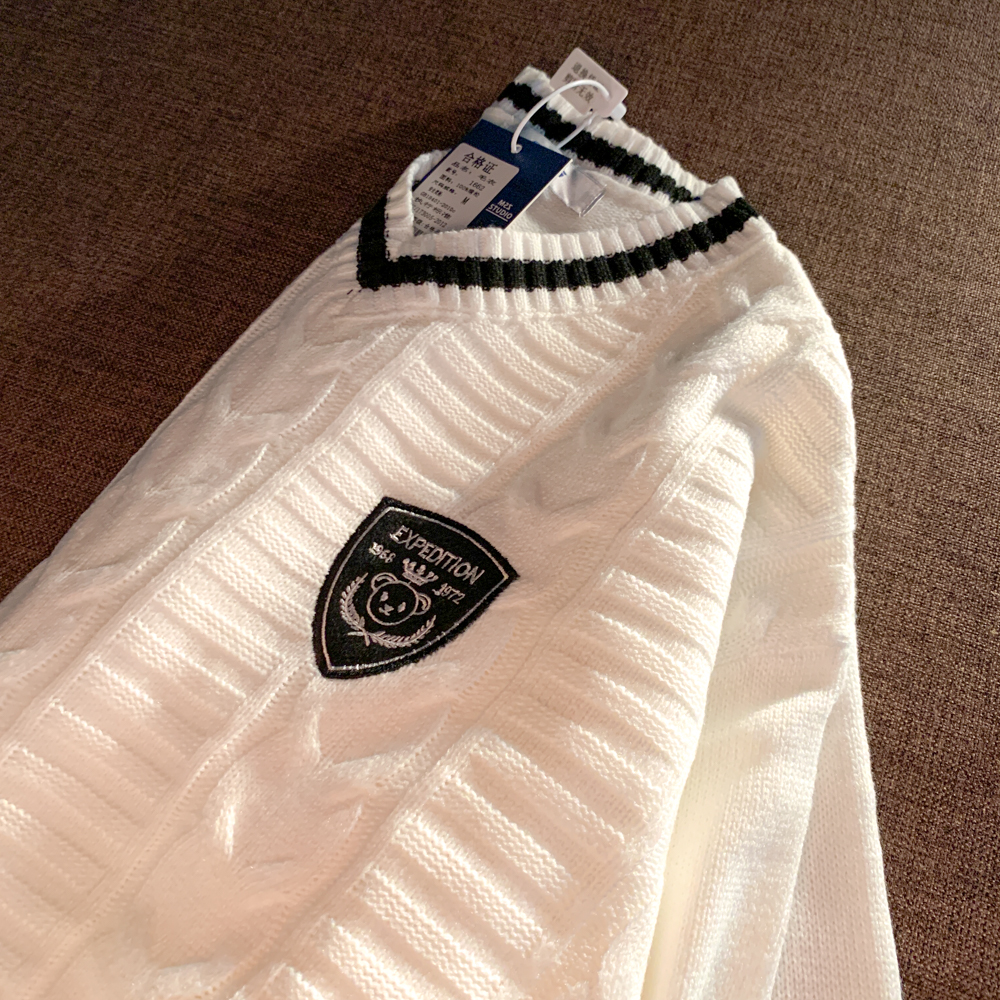 PeterWoo 学院风个性ins纯色简约时尚百搭青春情侣毛衣潮流秋季