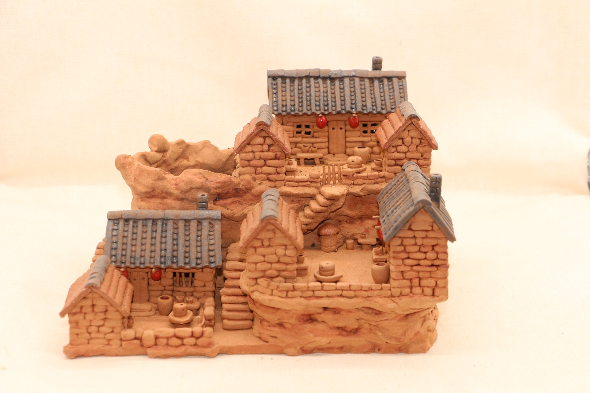 院子老房造景手工陶艺泥塑房子鱼缸盆景捏制泥人