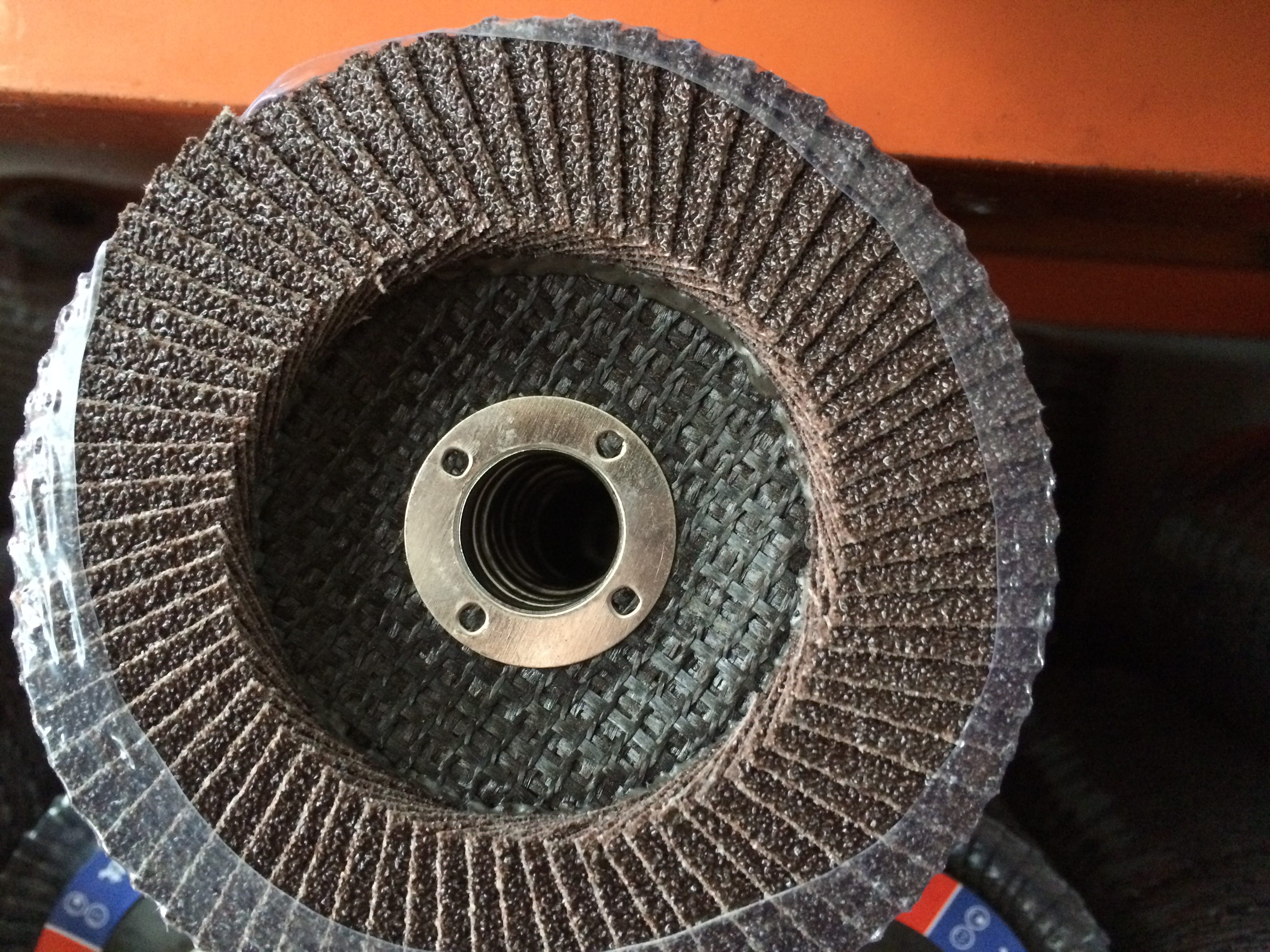 百叶片加厚抛光轮100角磨机角磨片砂布轮不锈钢砂轮片 打磨片