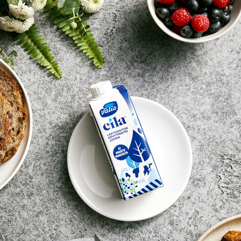 进口蔚优valio部分脱脂乳糖牛奶250ml3盒营养纯牛奶