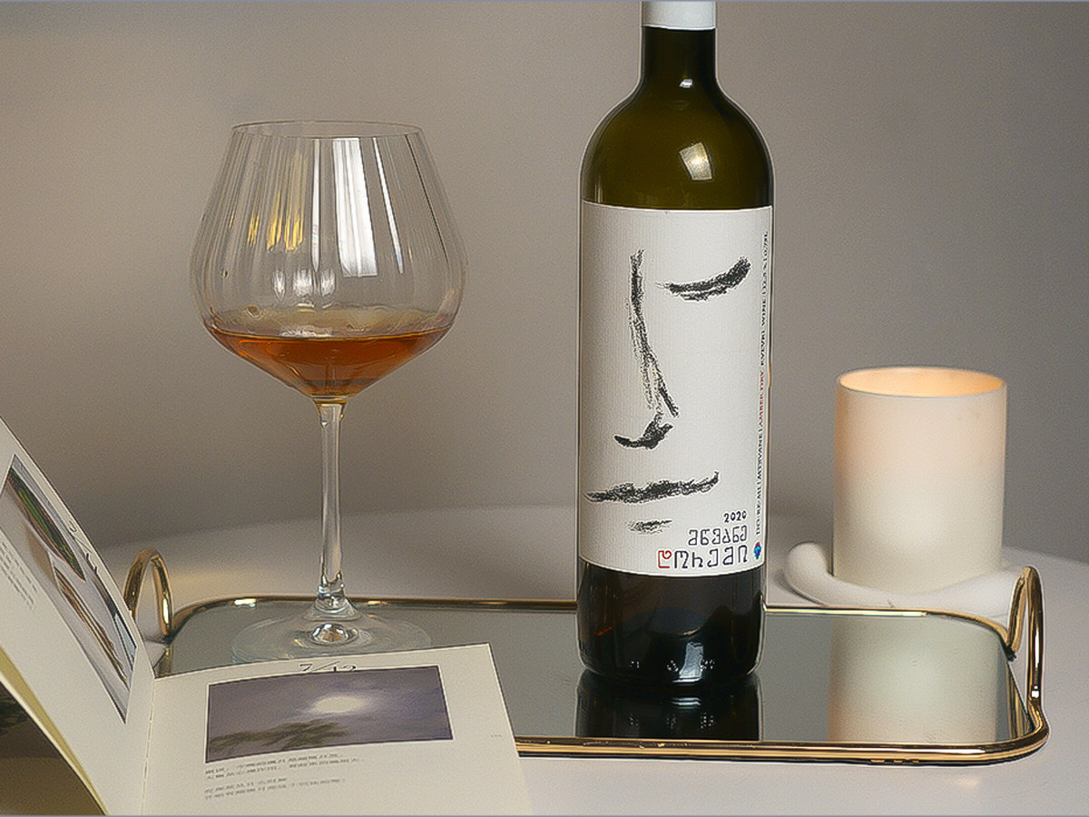 格鲁吉亚冰美人陶罐浸皮白葡萄酒橘酒原瓶进口橙酒自然干白静态葡萄酒