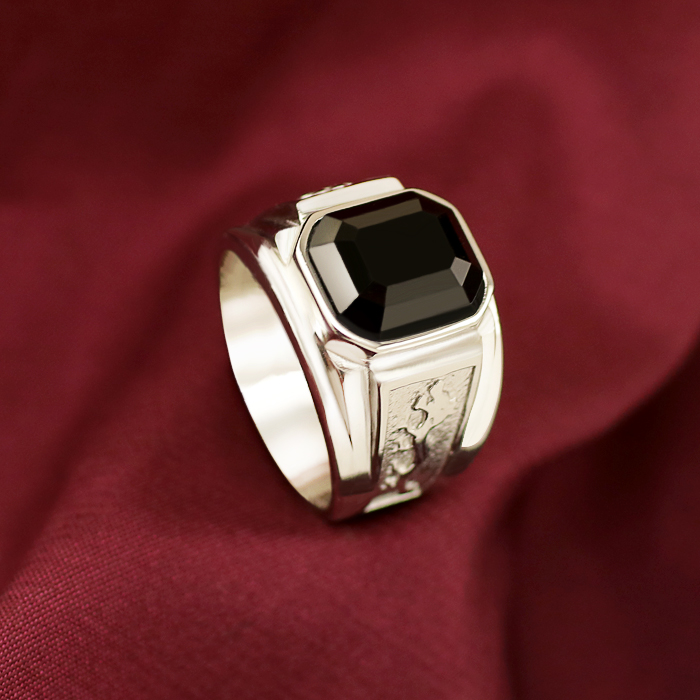 大气男士戒指复古中国龙纹仿黑宝石戒子男生钛钢食指环不掉色刻字