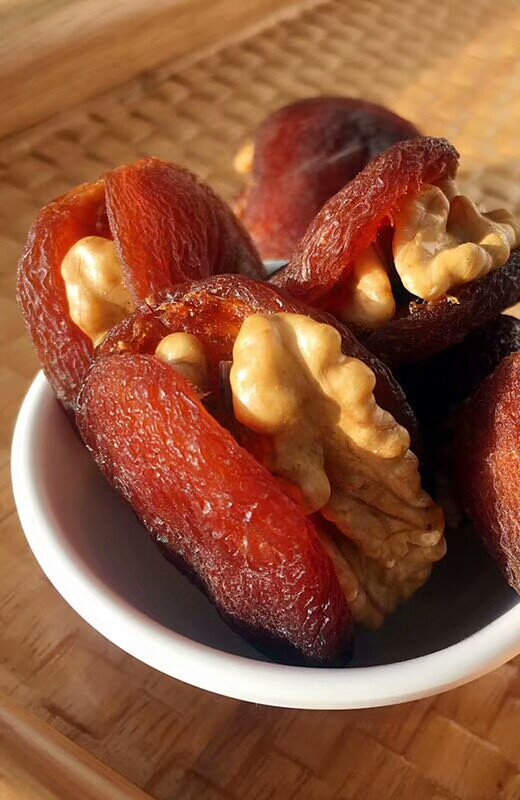 克新疆特产零食全国包邮 300 南北疆土耳其杏脯夹核桃仁杏干包核桃