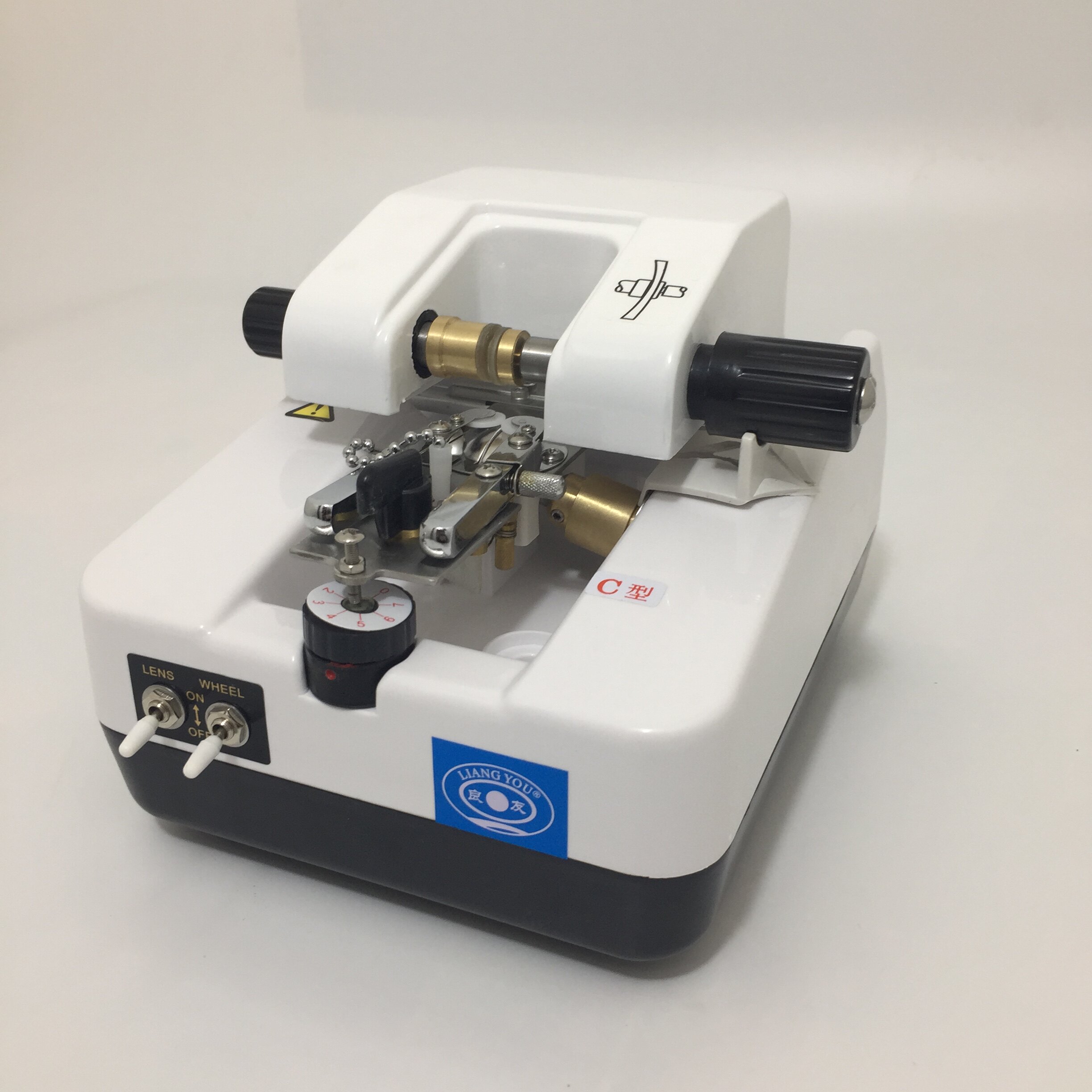 良友镜片开槽机拉丝机t型不锈铁电镀面板开槽机镜片开槽仪器1800c