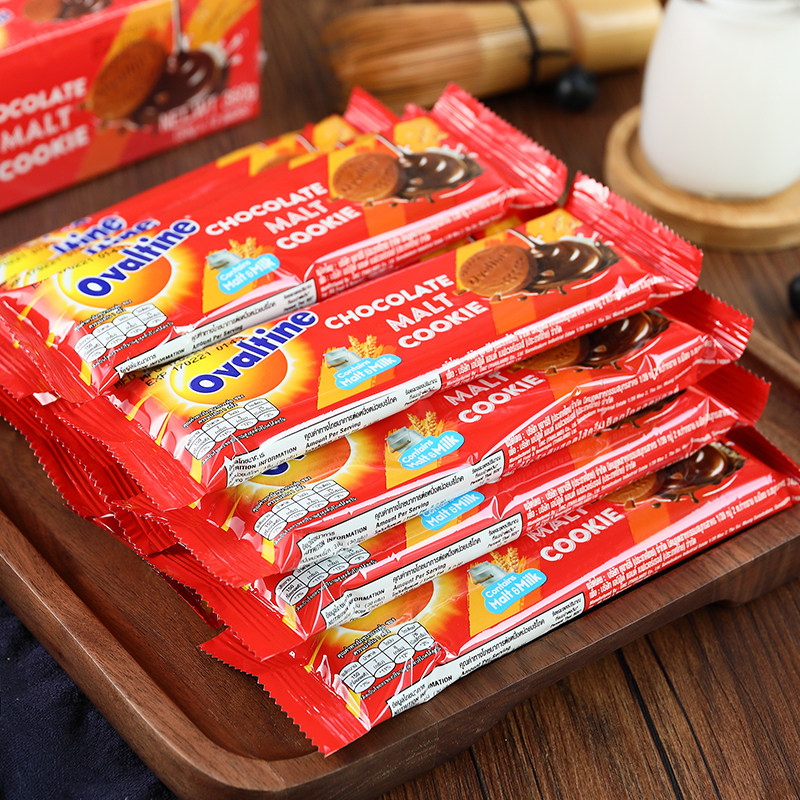 泰国进口零食阿华华田浓郁巧克力可可风味夹心饼干巧克力