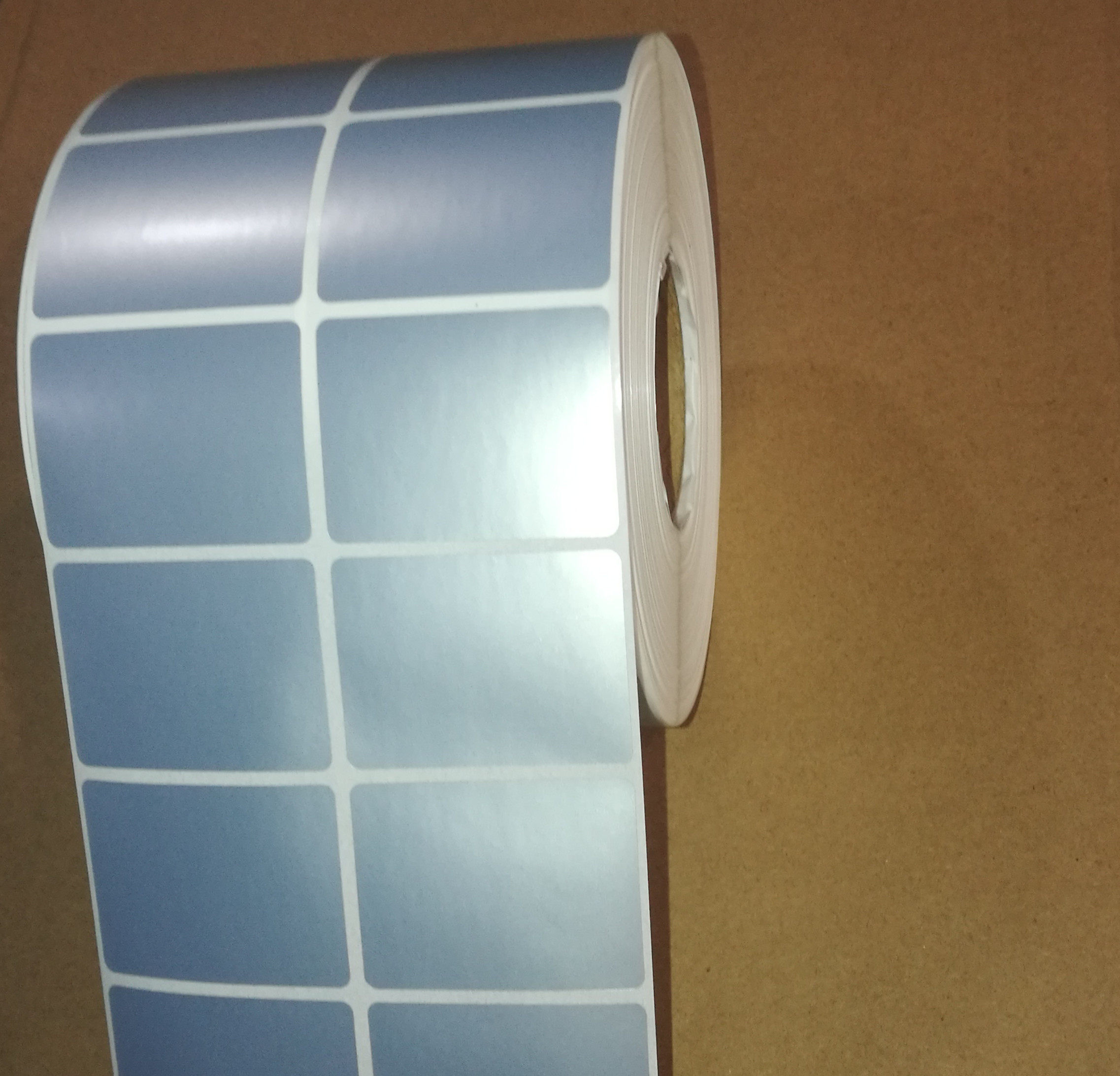 银龙不干胶标签40x30pet银色条码打印纸gt800哑银标签打印纸