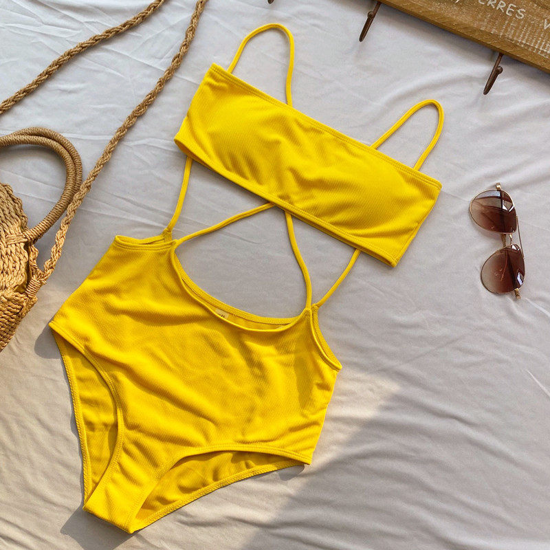 ins网红同款性感抹胸比基尼沙滩度假游艇拍照分体泳衣