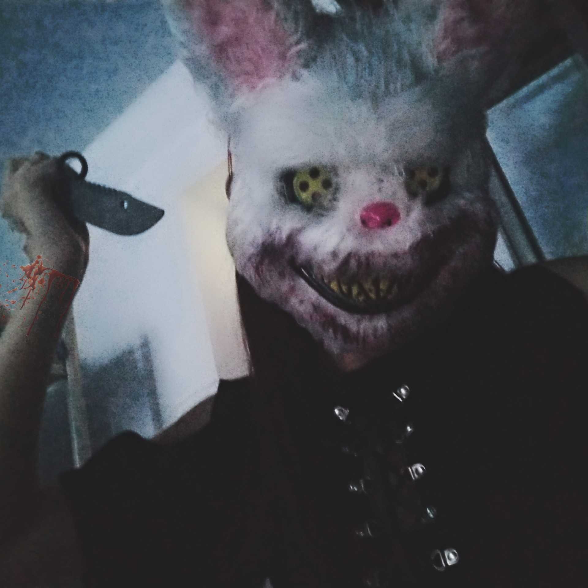 抖音同款血腥兔子面具毛绒cos万圣节恐怖兔人头套对可爱 动物面具