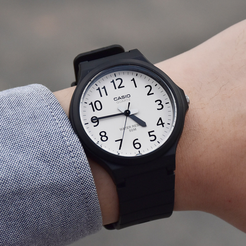 卡西欧复古小黑时尚学生电子手表男女mw-240-7b7e日韩腕表