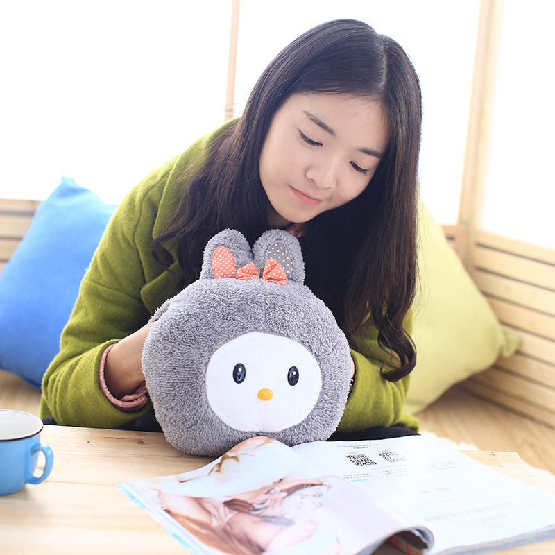 兔子暖手捂抱枕插手冬天毛绒可爱懒人学生午睡枕头两用女生小保暖
