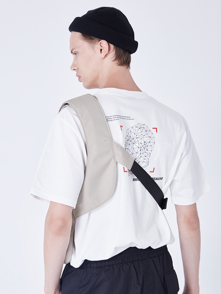 kissfunk国潮品牌斜挎包机能侧身背包多色百搭街头男士包袋