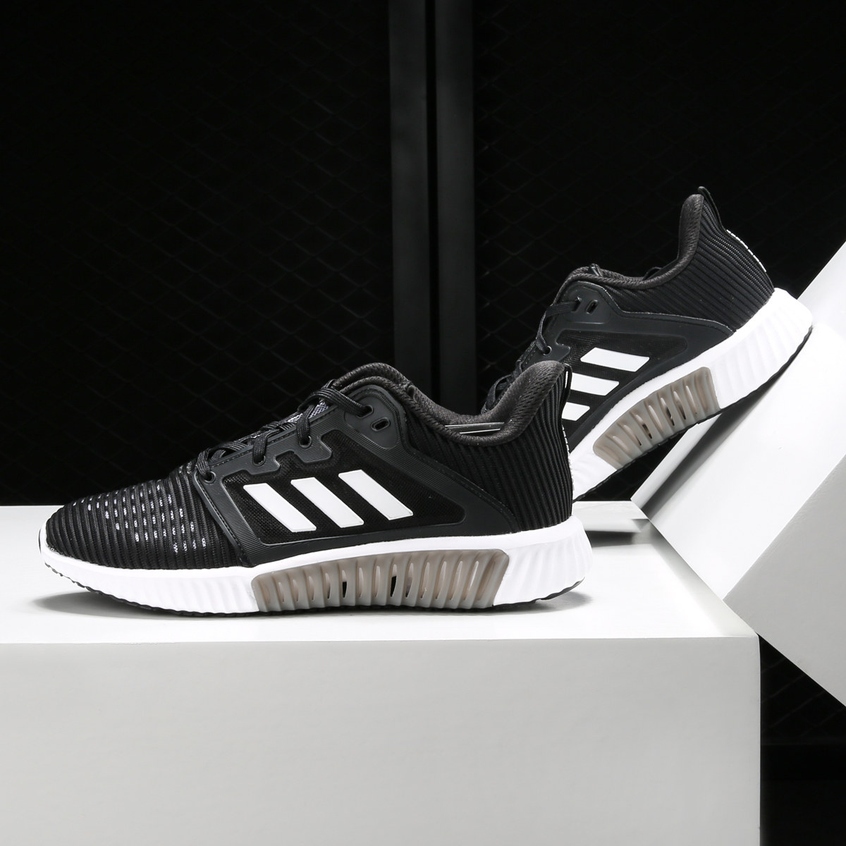 adidas阿迪达斯正品climacoolvent女子新款运动跑步cg3921跑步鞋