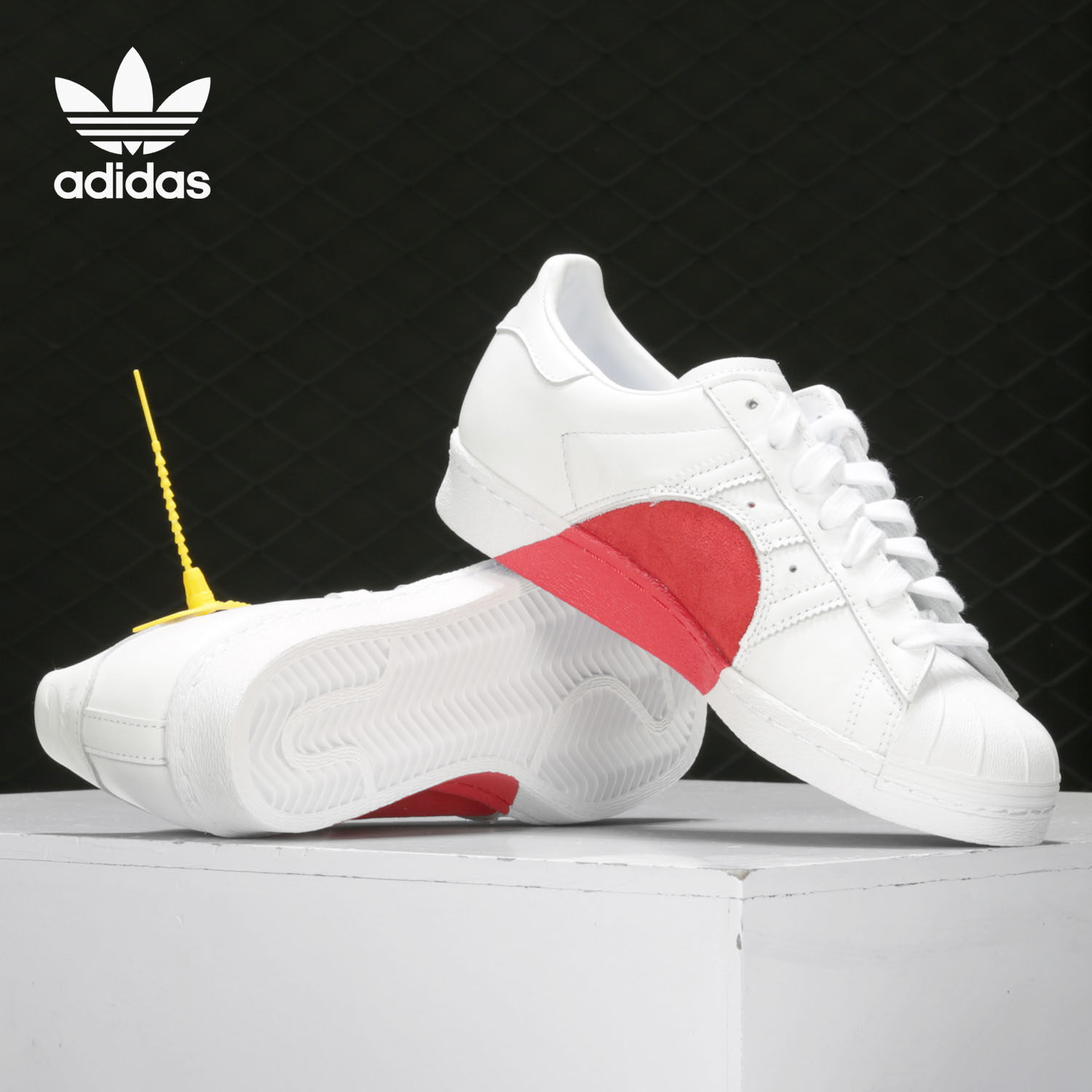 adidas阿迪达斯正品2020年春季新款三叶草男女爱心休闲鞋运动休闲鞋