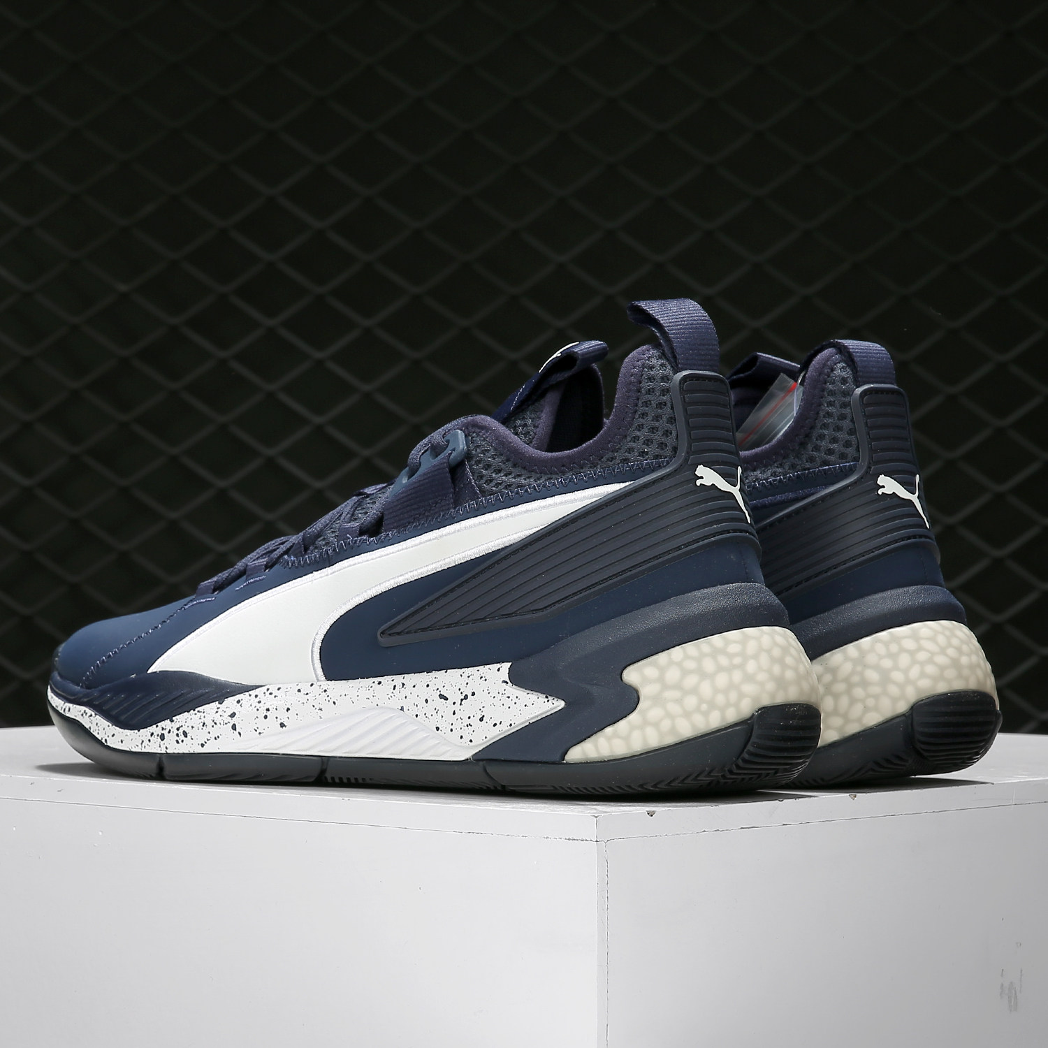 puma彪马正品2020新款男子uproarhybrid减震运动篮球鞋