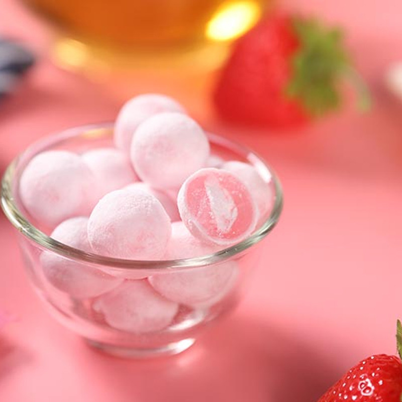 日本进口零食 pine草莓味清爽夹心糖果喜糖粉色少女心硬糖28颗入
