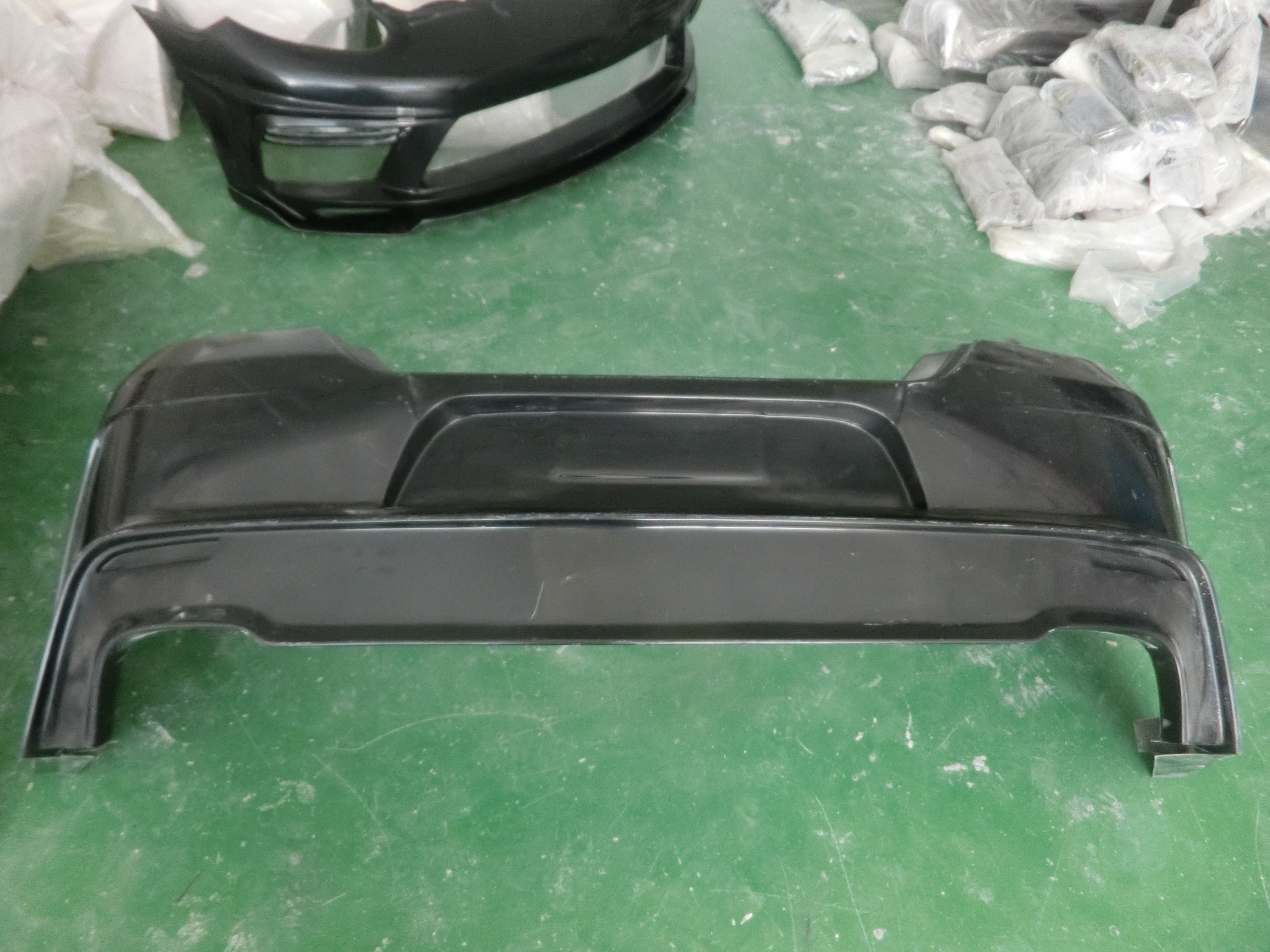 汽车配件保时捷帕拉梅拉后杠保险杠碳纤维树脂纤维全车改装套件