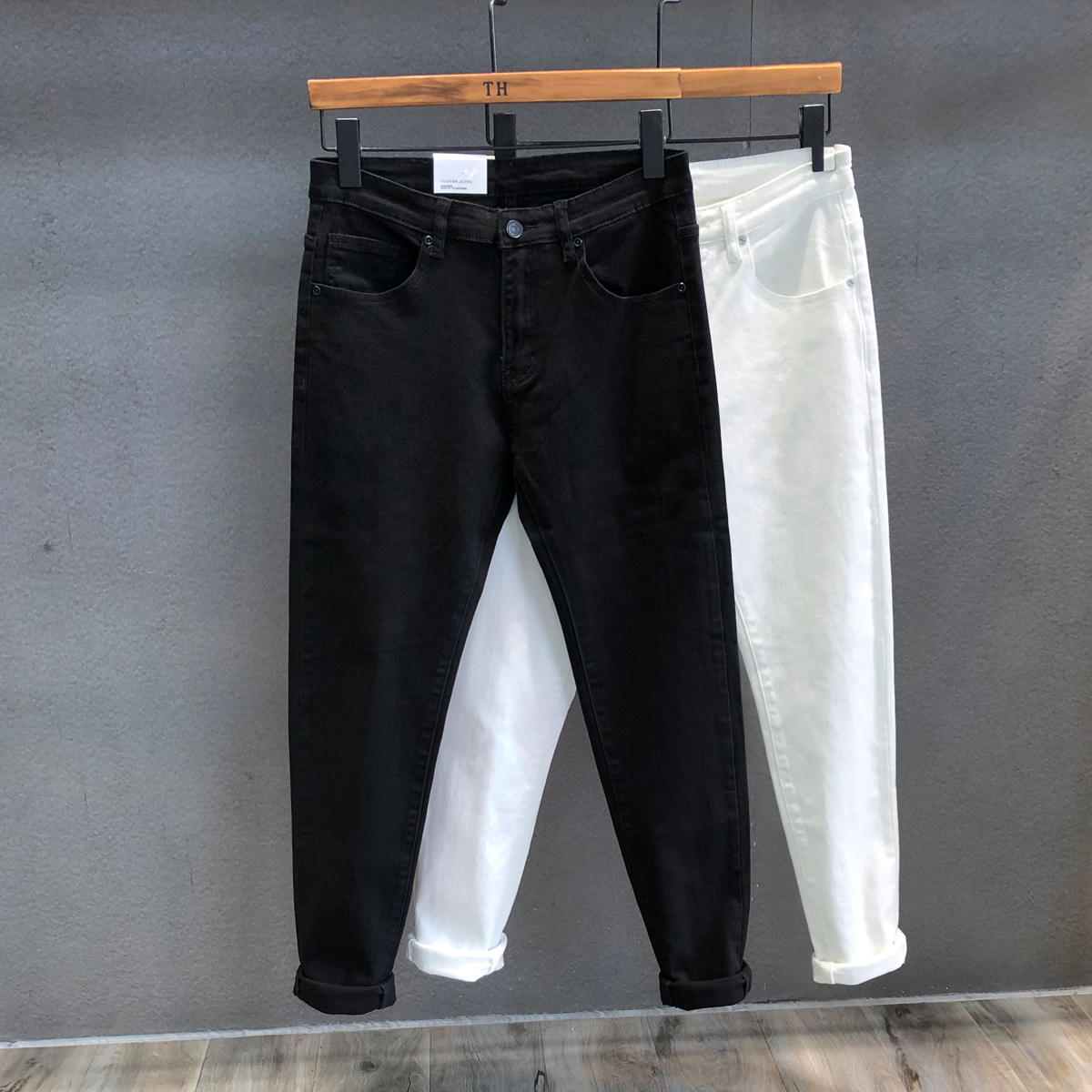 极简风高端潮牌黑色牛仔裤男士修身小脚裤夏季潮流韩版休闲长裤子