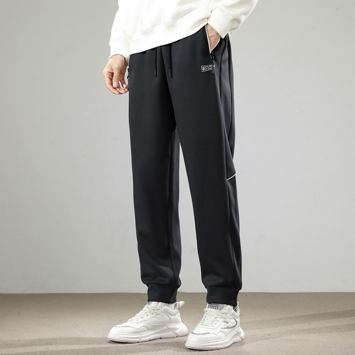 拓路者休闲运动裤男2022秋冬新款时尚加绒束脚卫加厚卫裤