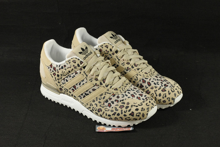 正品三叶草adidas zx 700 男子复古豹纹 休闲慢跑步鞋 b34330