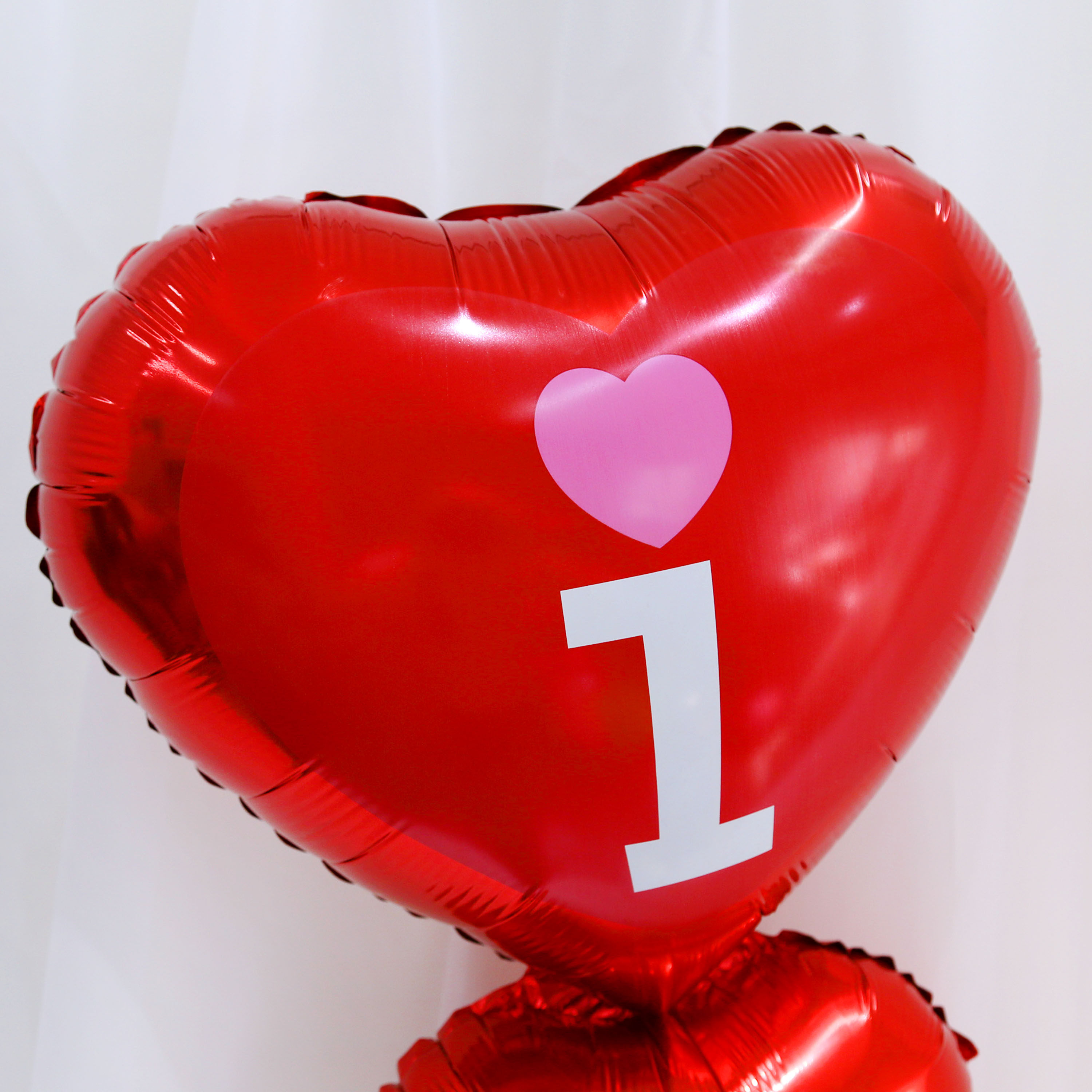 新款连体iloveyou红色串串心婚礼求婚婚房背景装饰铝膜气球