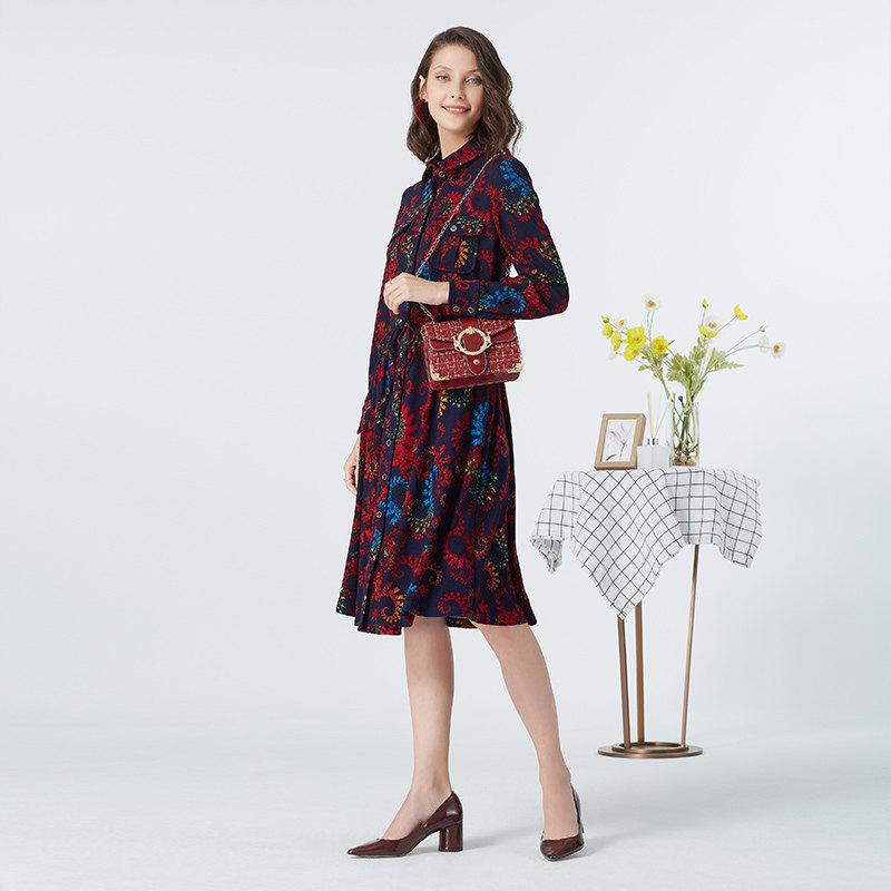 moreline沐兰女装衬衫领凤尾花针织中长长袖连衣裙连衣裙