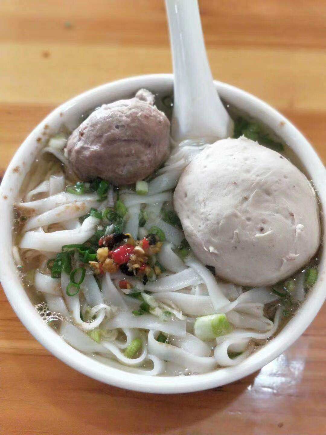 河源紫金客家特产农家土猪肉丸胡椒风味1斤牛丸