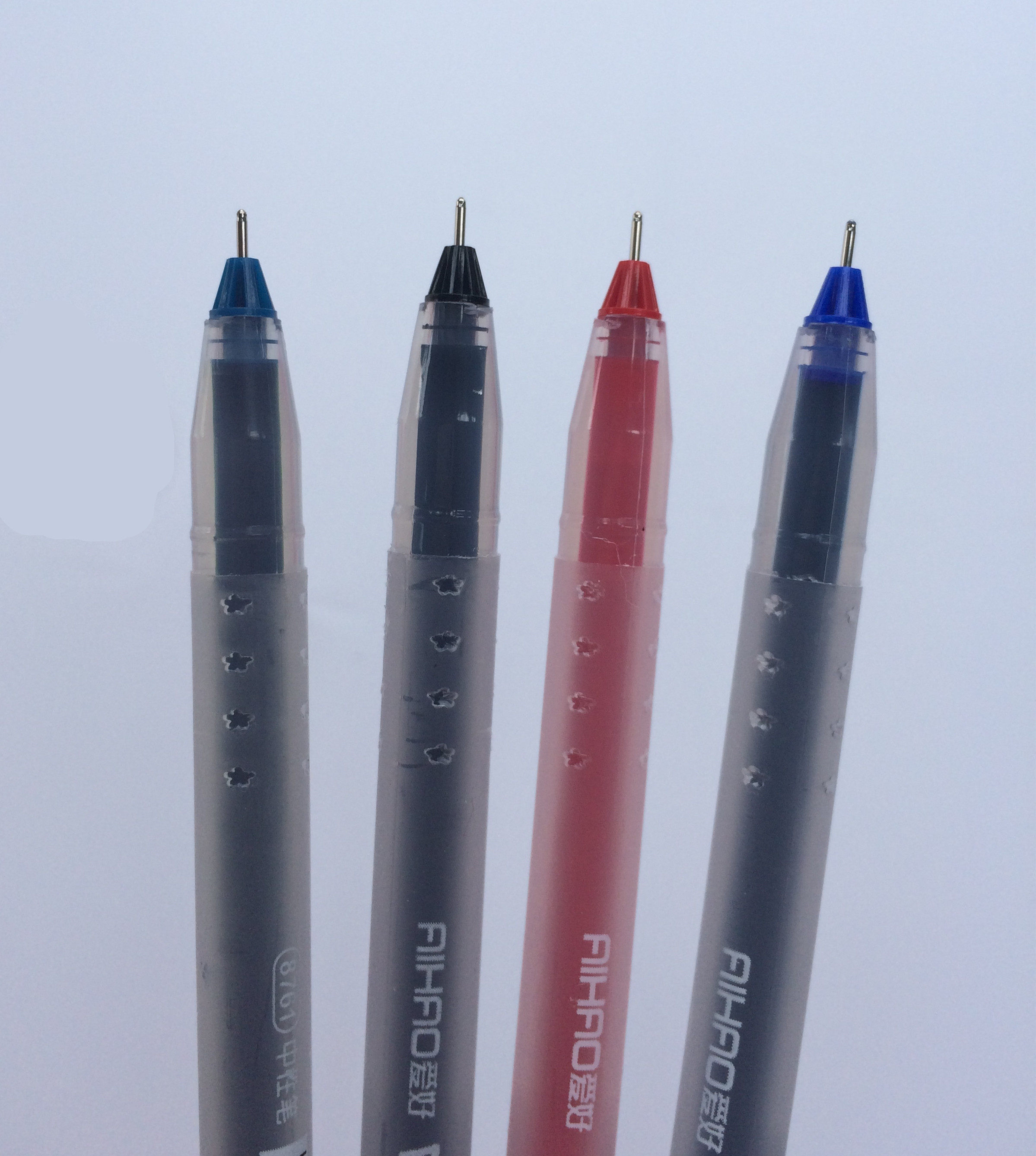 爱好文具针管中性笔8761大容量水笔签字笔巨能学生中性笔