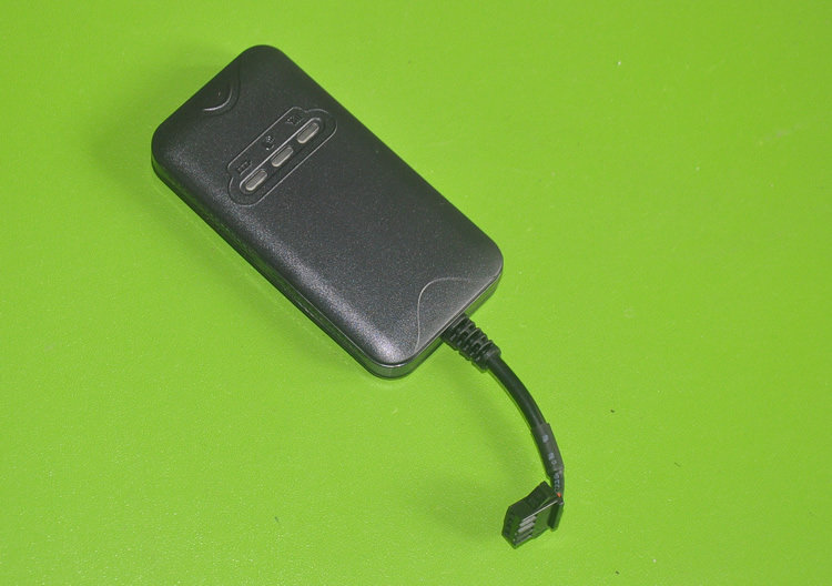 > 途强定位器代理商 > 途强ev40 4g全网通北斗gps车载定位器汽车摩托