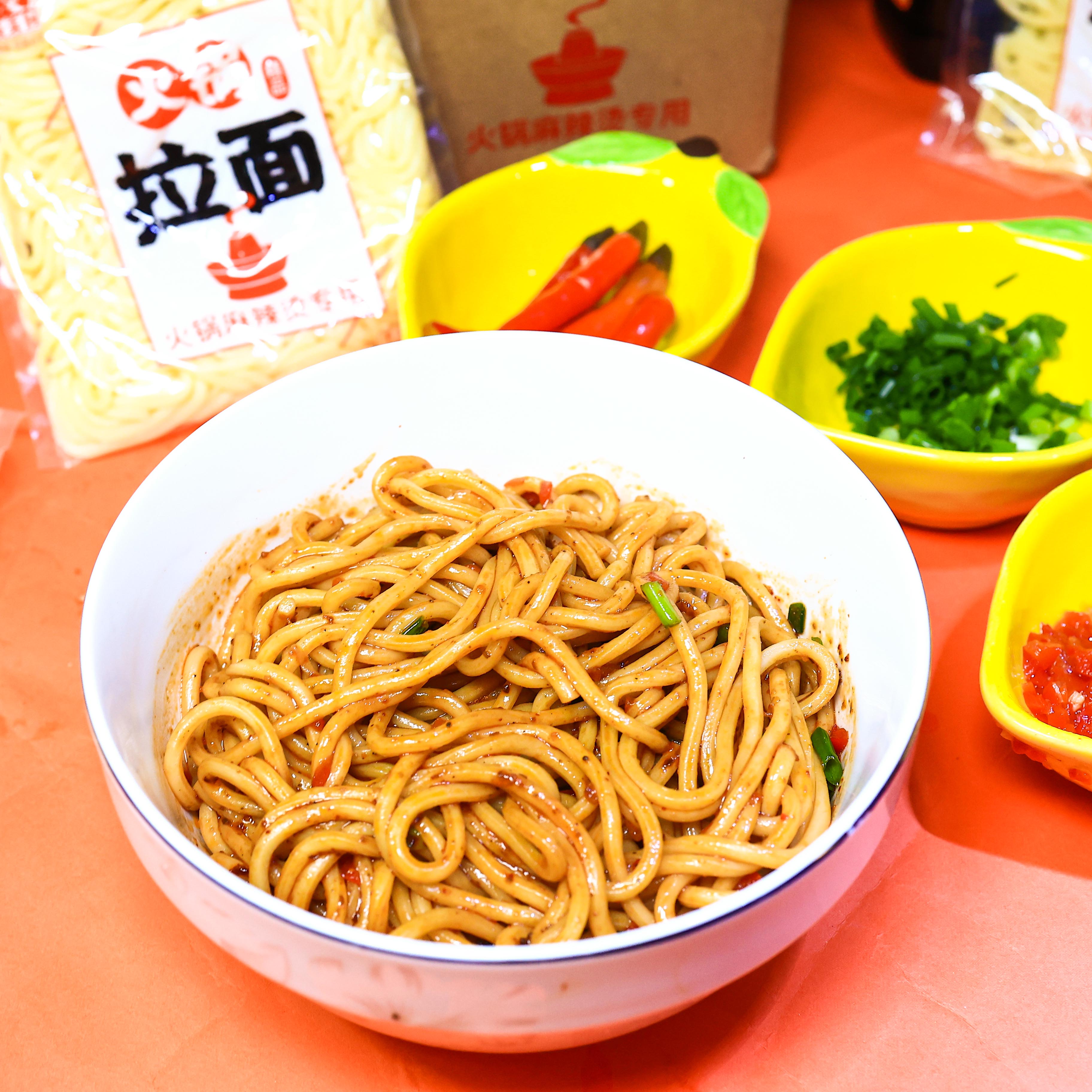 金装美厨乌冬车仔面捞30包整箱水煮型速食180g面粉