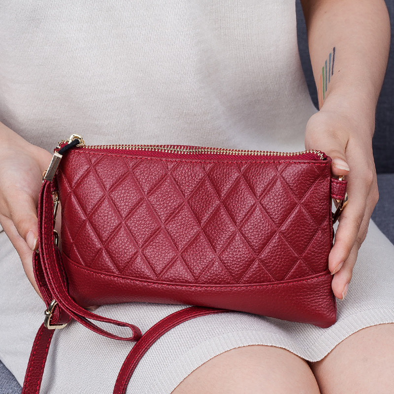 女式手包手抓包2022新款真皮手拿包女小包时尚简约手拿包