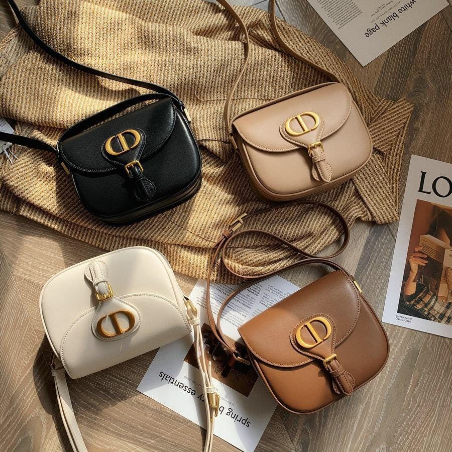 马鞍包头牛皮cd2020春季新款休闲真皮女包女士包袋