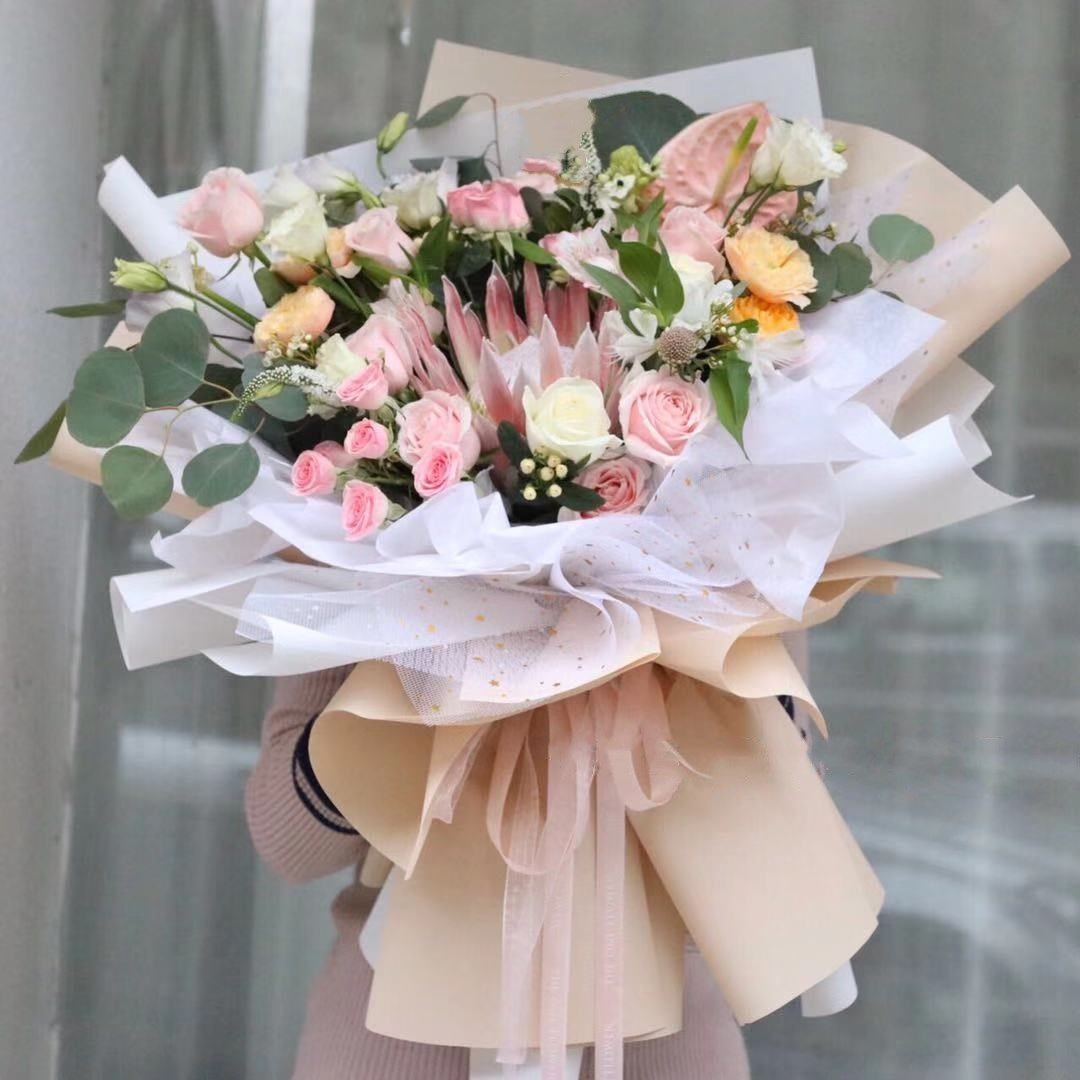 进口帝王花花束 进口公主花束 高档生日花束 无锡同城鲜花速递