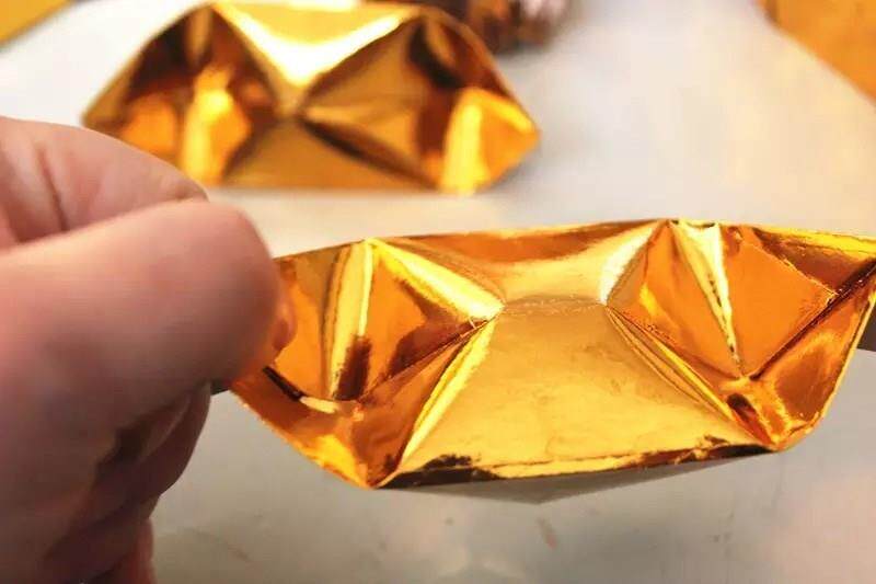 千亿莱五彩彩色覆膜金砖莲花机折纸金银元宝半成品佛珠