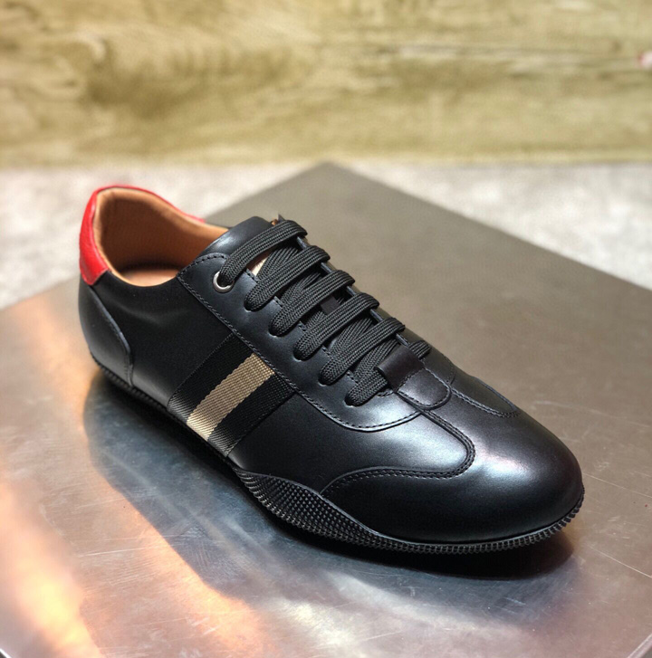 欧洲站奢侈品大牌真皮高端外贸男鞋子酷奇休闲皮鞋男潮牌透气板鞋