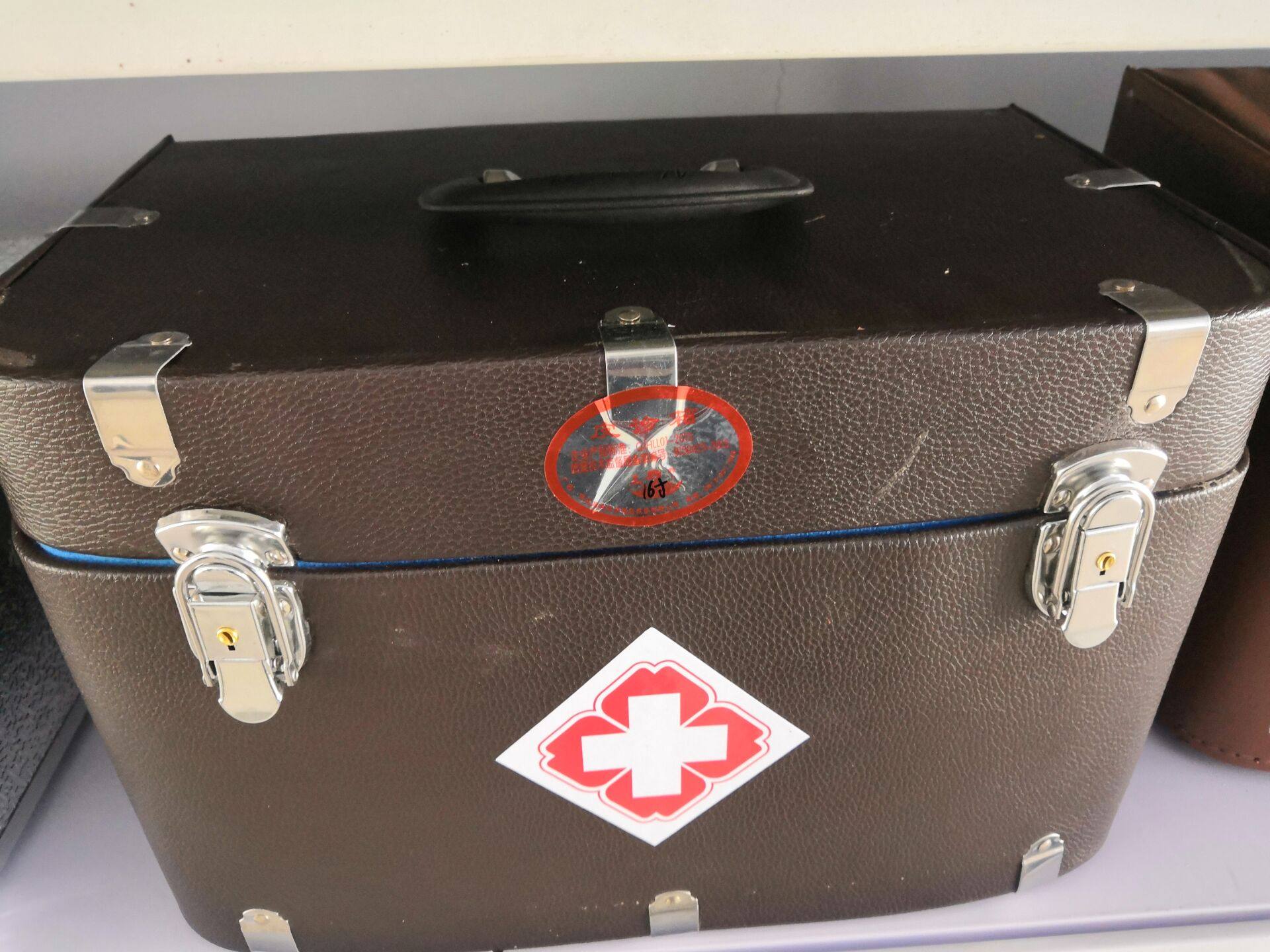 皮革老式医药药箱乡村医生出诊大容量中医便携医药箱